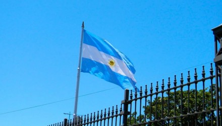 argentina bandera 990x460