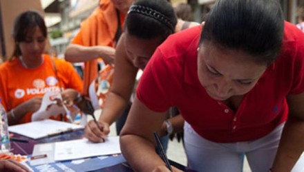 firma consulta elecciones
