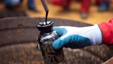 petroleo reuters peq