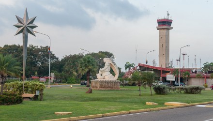 1200px La Chinita International Airport