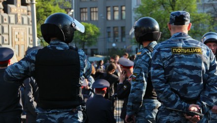 la policia de moscu detuvo el grupo internacional de los estofadores financieros.jpg 214344042