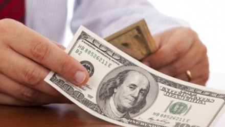 1b dolar