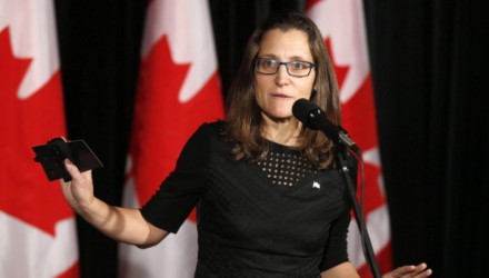 http 2F2Fi.huffpost.com2Fgen2F53203362Fimages2Fn CHRYSTIA FREELAND 628x314