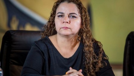 iris varela 1 696x463