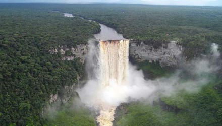 Cataratas Kaieteur 990x460