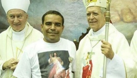 le canto al papa.jpg 441373200