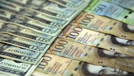 Dolares Bolivares economia 696x451