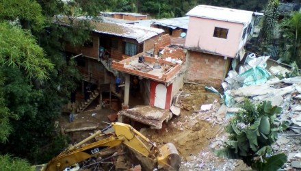 1524962881875