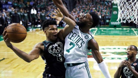 Bucks Celtics Basketball 19302 850x478