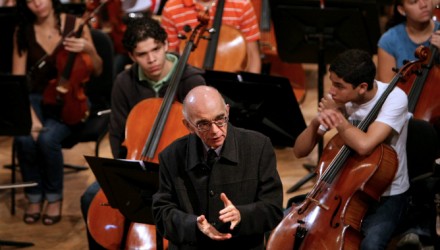 José Antonio Abreu fallece