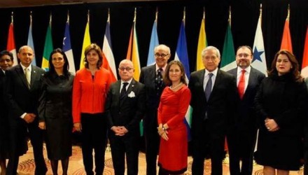 grupo de lima.jpg 1295867718
