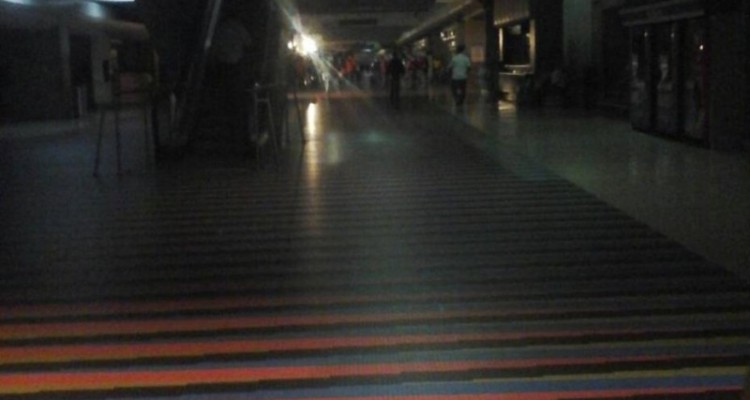 Fallas eléctricas dejaron al aeropuerto de Maiquetía sin luz 1 Maiquetía
