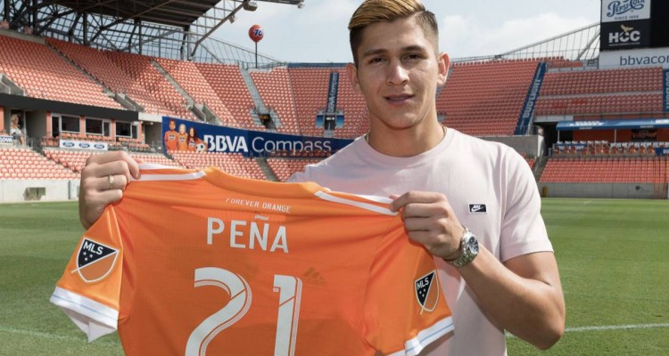 Ronaldo Peña fue presentado con el Houston Dynamo 1 Ronaldo Peña