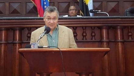 falleció