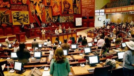 parlamento ecuador