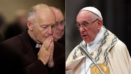theodore mccarrick cardenal y el papa francisco 900x485