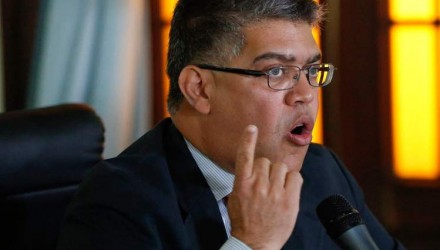 Elías Jaua niega que exista