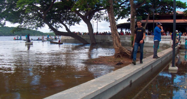 Desborde del río Orinoco ha afectado a más de 6 mil personas en Amazonas, Apure, Bolívar, Delta Amacuro y Monagas 1 río orinoco