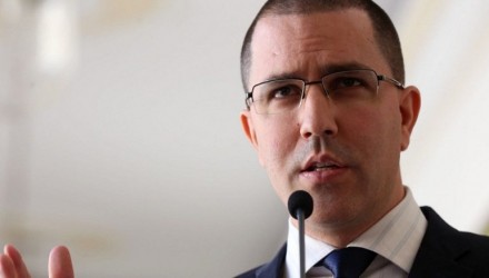 se pico jorge arreaza denuncio groseras evidencias de intervencion de eeuu publicadas en el nyt 800x438