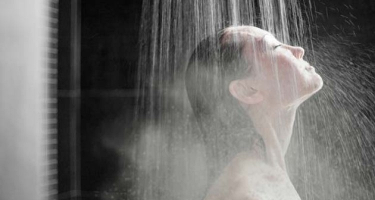 ¿Sabías que bañarte con agua caliente mejora tu salud? 1 BañarseAguaCaliente