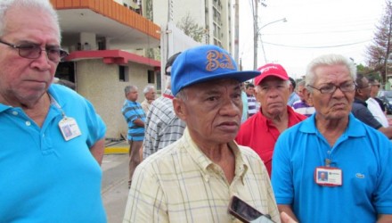 Jubilados de PDVSA protestan en Maracaibo 700x352
