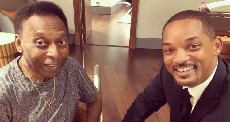 Sorpresivo encuentro entre Will Smith y la leyenda del fútbol brasilero Pelé 1 Will Smith y Pelé en la India