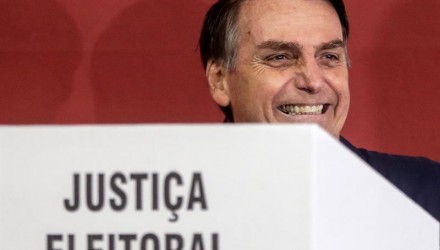 jair bolsonaro vota en elecciones brasil 07102018 efe
