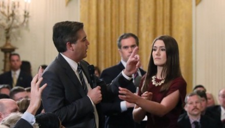 Jim Acosta Casa Blanca 700x352