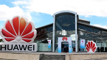 huaweitecno08marzo
