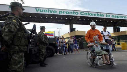 2016 08 13T173001Z 1453838654 S1AETVFXIVAA RTRMADP 3 VENEZUELA COLOMBIA BORDER