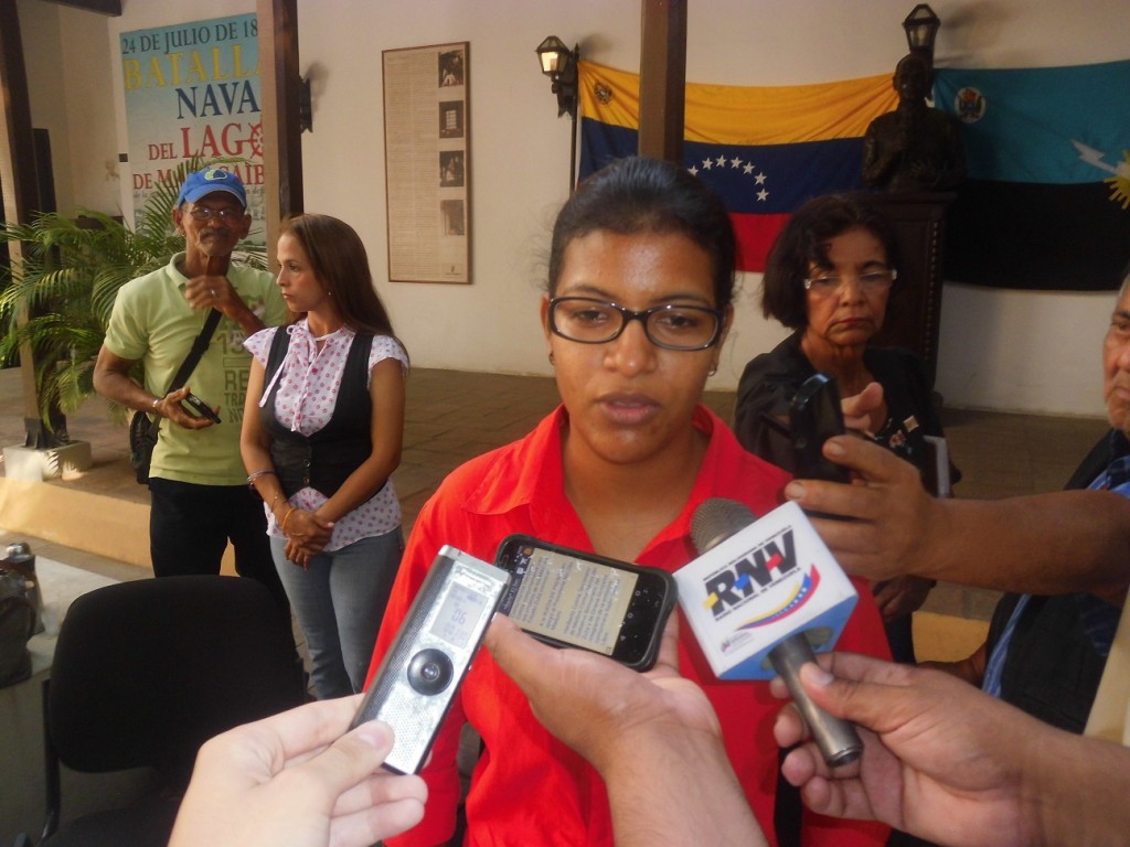 Orianna González, vocera de los medios comunitarios.