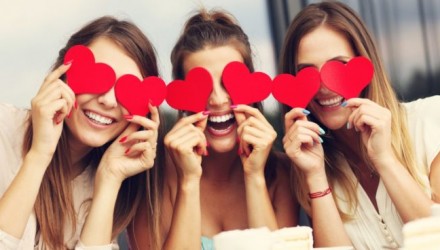 amigos san valentin 2019 655x368