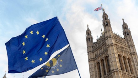 paralmento britanico union europea