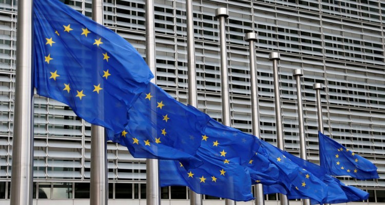La Unión Europea condenó que el Gobierno recurra a "grupos armados" para "intimidar civiles" 1 populismo terrorismo y nacionalismo sintomas de la tragedia europea