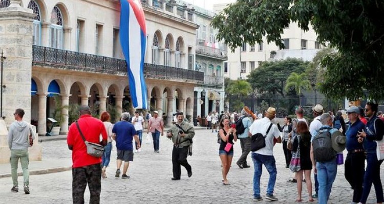 Aumentan ciento visitas turisticas Cuba EDIIMA20190301 0806 4