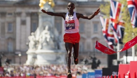 Eliud Kipchoge 700x352