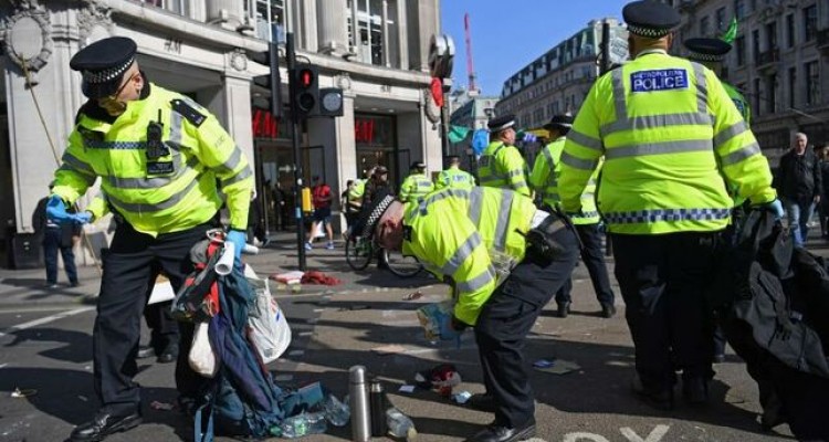 detenciones protesta ecologista Londres EDIIMA20190420 0247 4