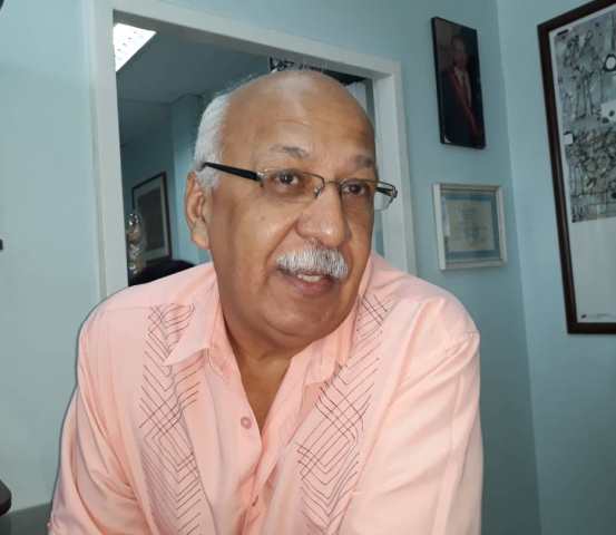 Dr. José Luis Quintero, Je del Servicio de Ginecobstetricia del SAHUM