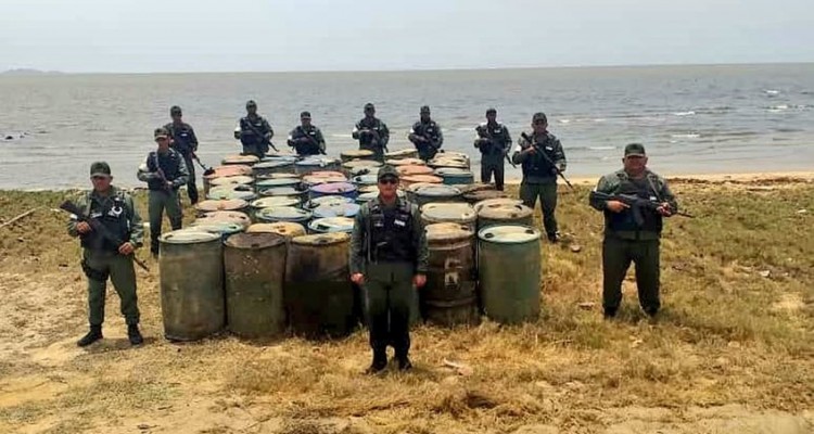REDI Occidente: Incautados más de 18 mil litros de gasolina en el Zulia en depósitos clandestinos (+Foto ) 1 a6a03085a5ea48e6a4a45db93474e0bd