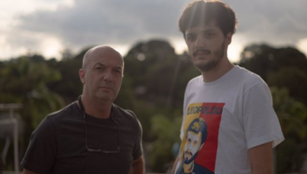 Simonovis con su hijo Iván 700x352