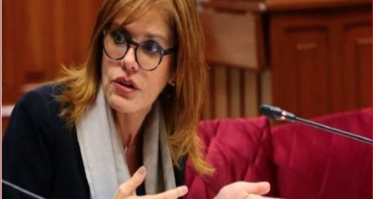 Mercedes Aráoz renuncia a la Presidencia interina de Perú, "se ha roto el orden constitucional en el Perú". 1 Captura 2
