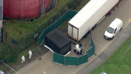 Hallan 39 cadáveres en un camión frigorífico en Inglaterra 1