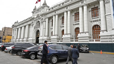 congreso peruno banner