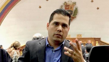 Alejandro Aguilera 01 1