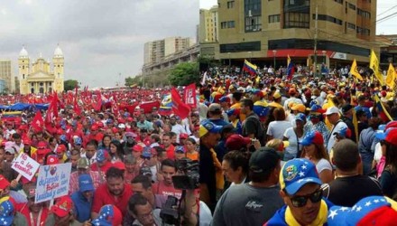 Marcha Oficialismo Oposición