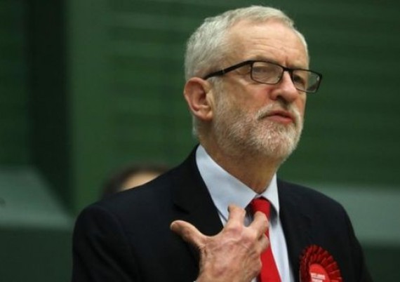 Jeremy Corbyn calificó la jornada electoral como "muy decepcionante" para los laboristas.