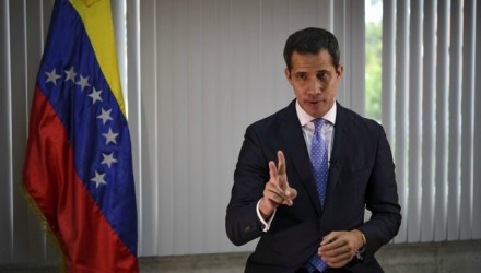 Juan Guaido 696x389