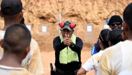 POLICIAS2