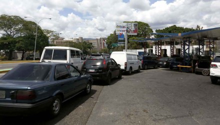 gasolineras 24886