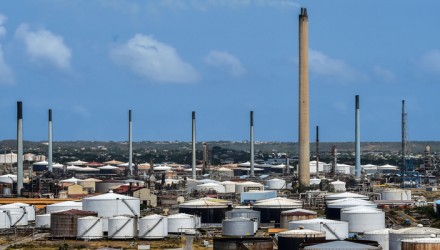 refineria isla curazao